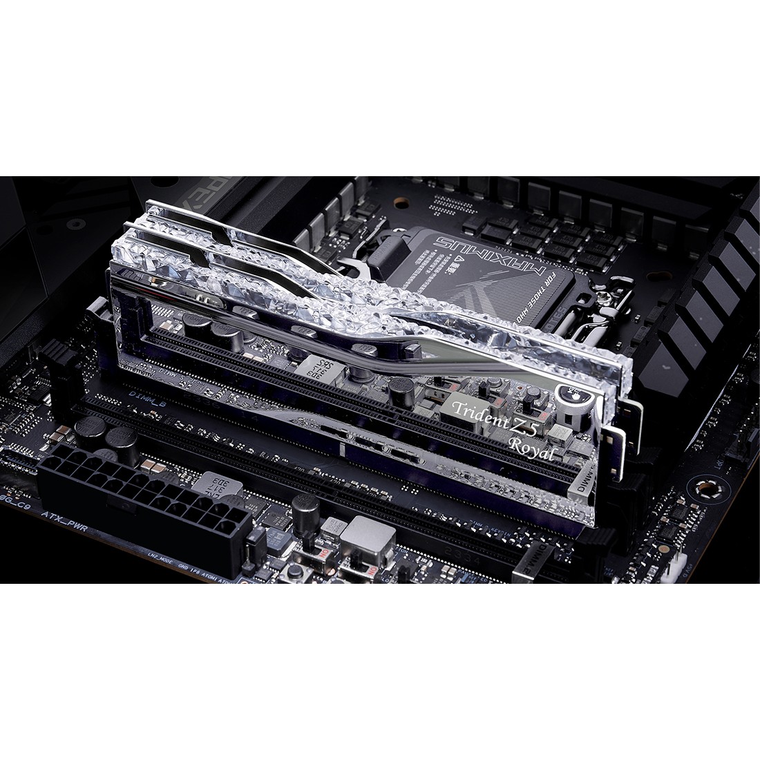 48GB PC 8400 CL40 G.Skill KIT (2x24GB) TR5S RGB Royal