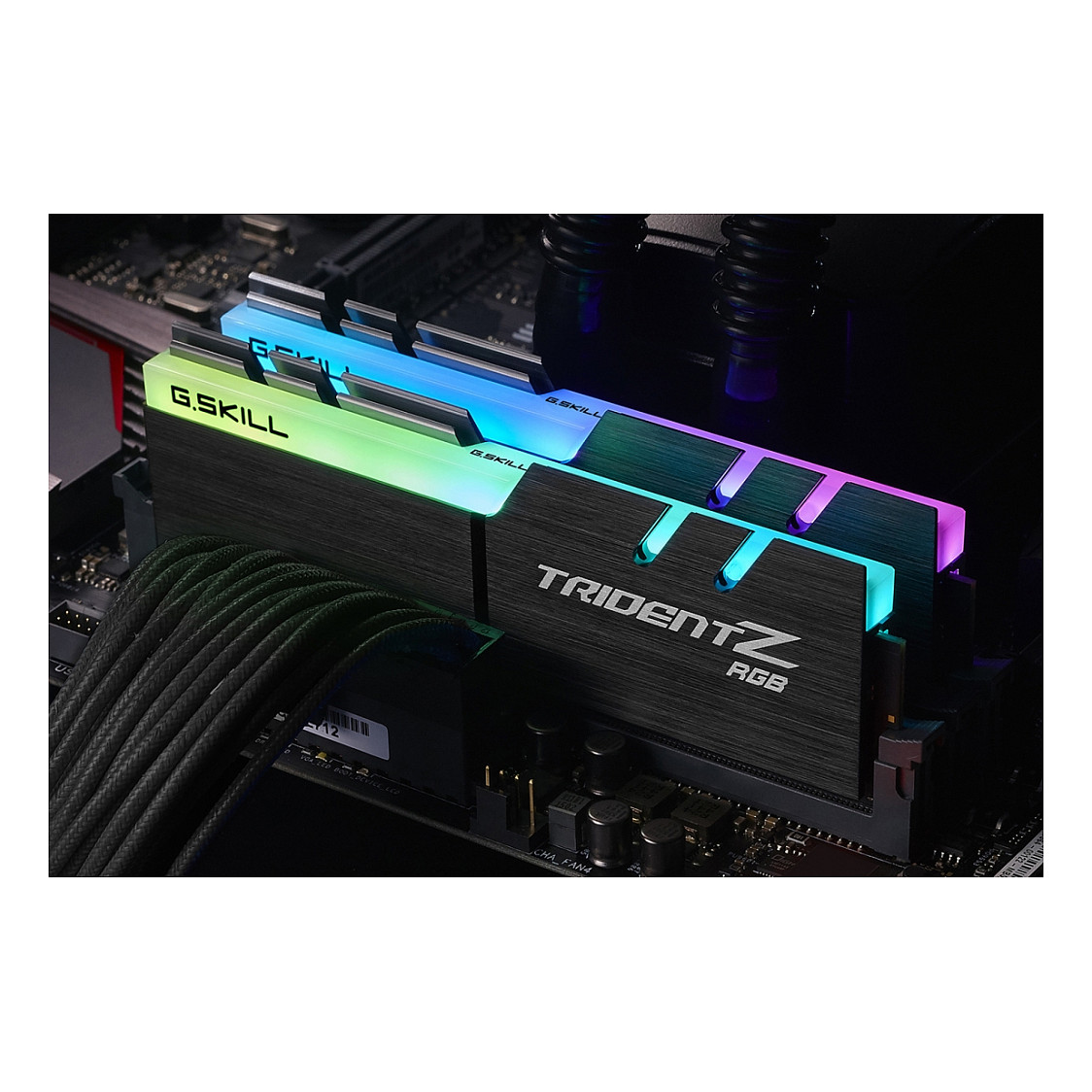 3200 16GB(2x8) G.Skill TridentZ RGB Series