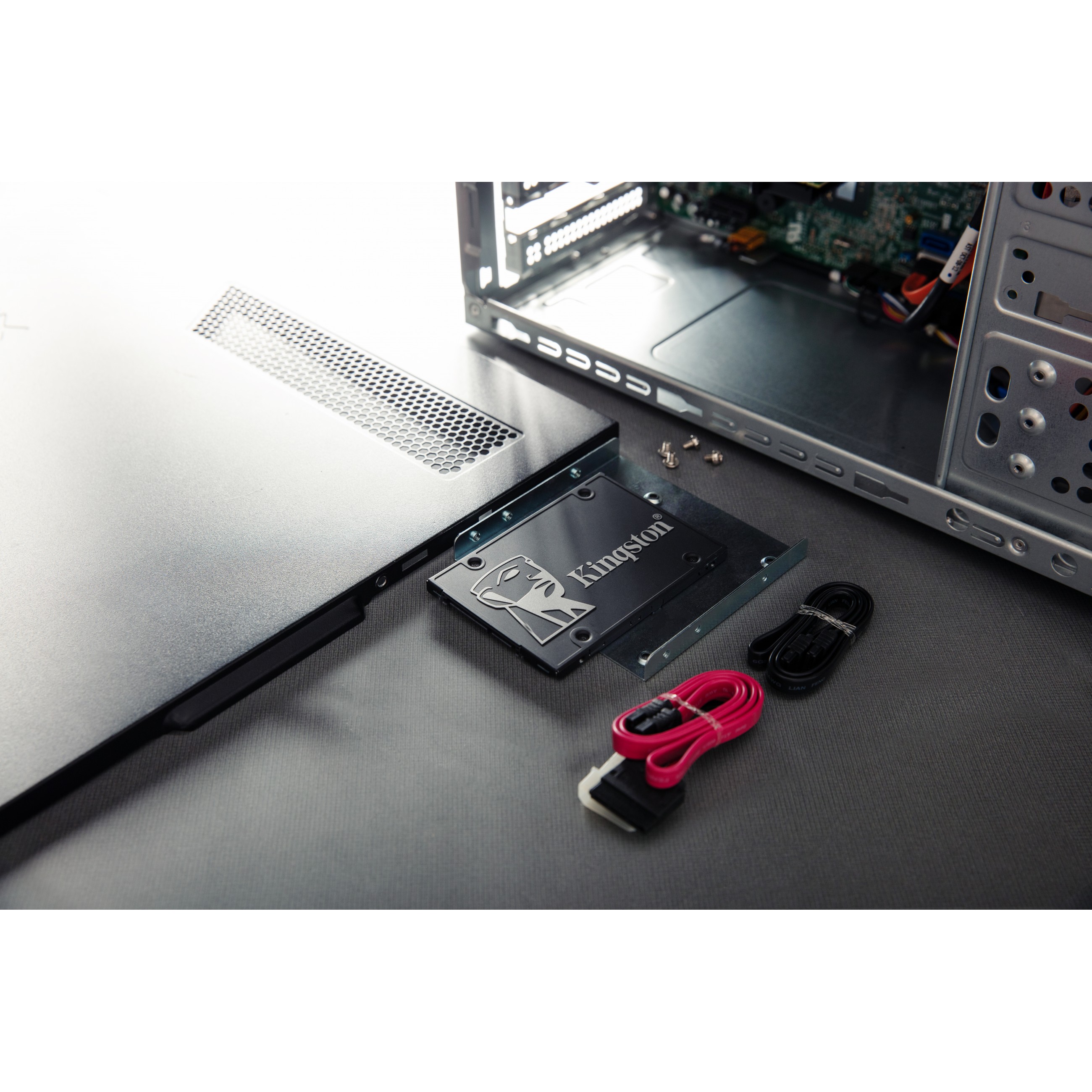 2.5" 256GB Kingston KC600