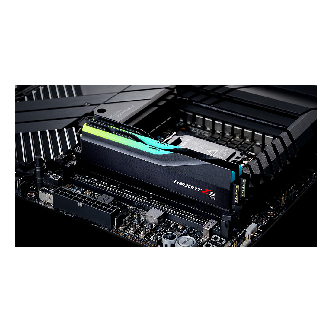 6400 32GB G.Skill Trident Z5 RGB (Kit 2x 16GB) Black