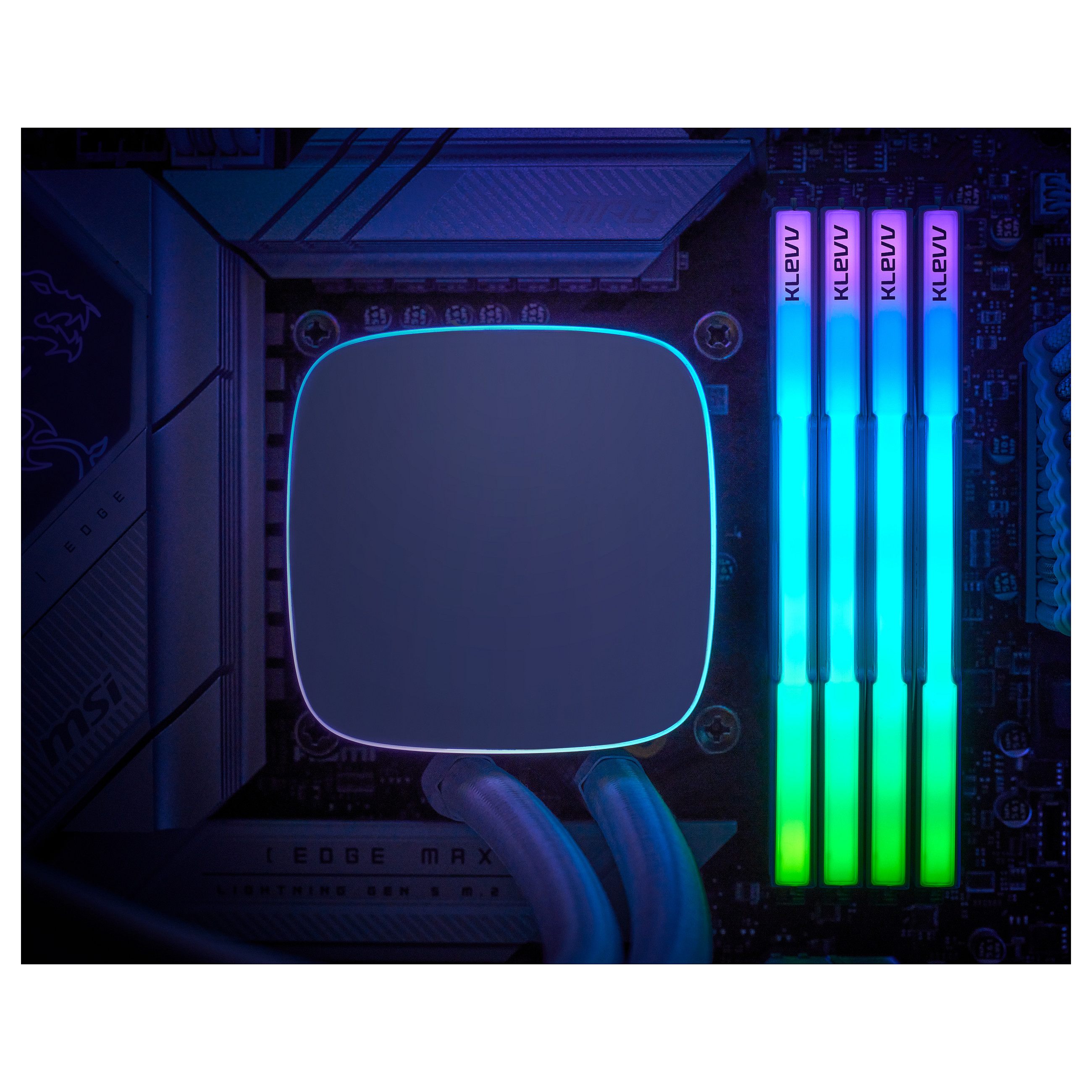 32GB CRAS V (16Gbx2) 6000 CL30 White EXPO