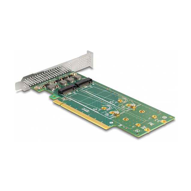 PCI Express 4.0 x16 Karte zu 4 x intern NVMe M.2 Key M 110 mm - Bifurcation - Low Profile Formfaktor