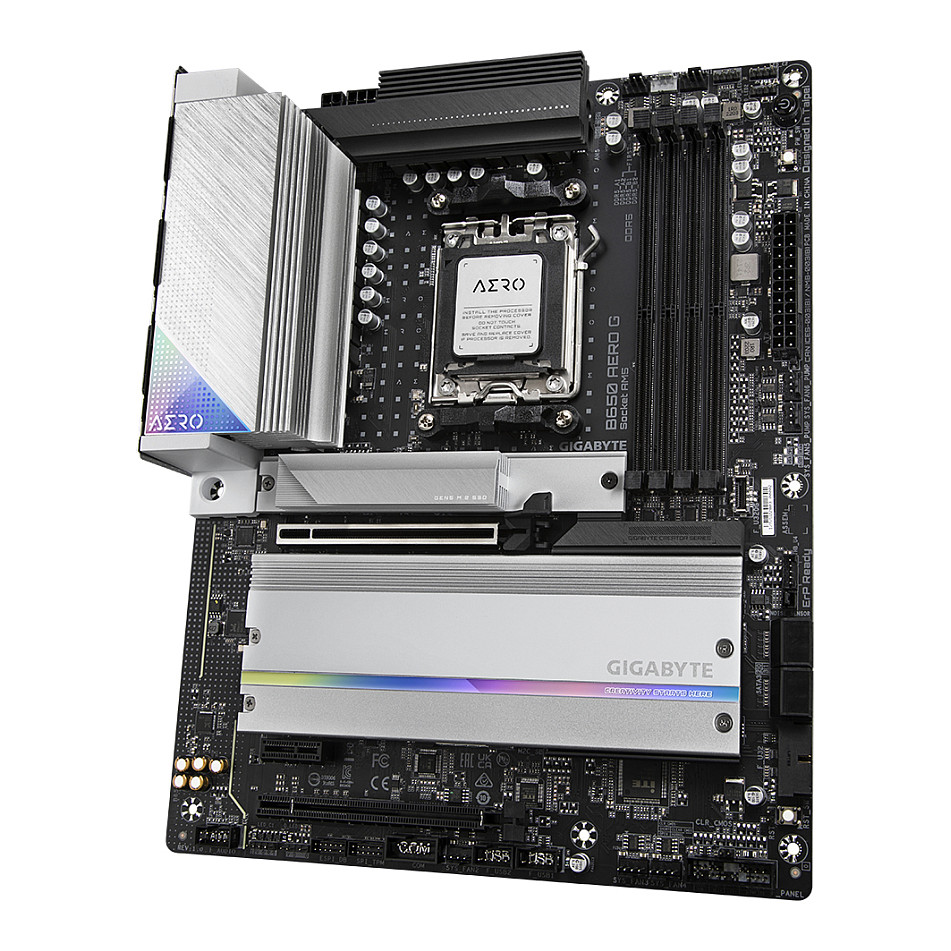 GIGABYTE B650 Aero G Mainboard Sockel AM5