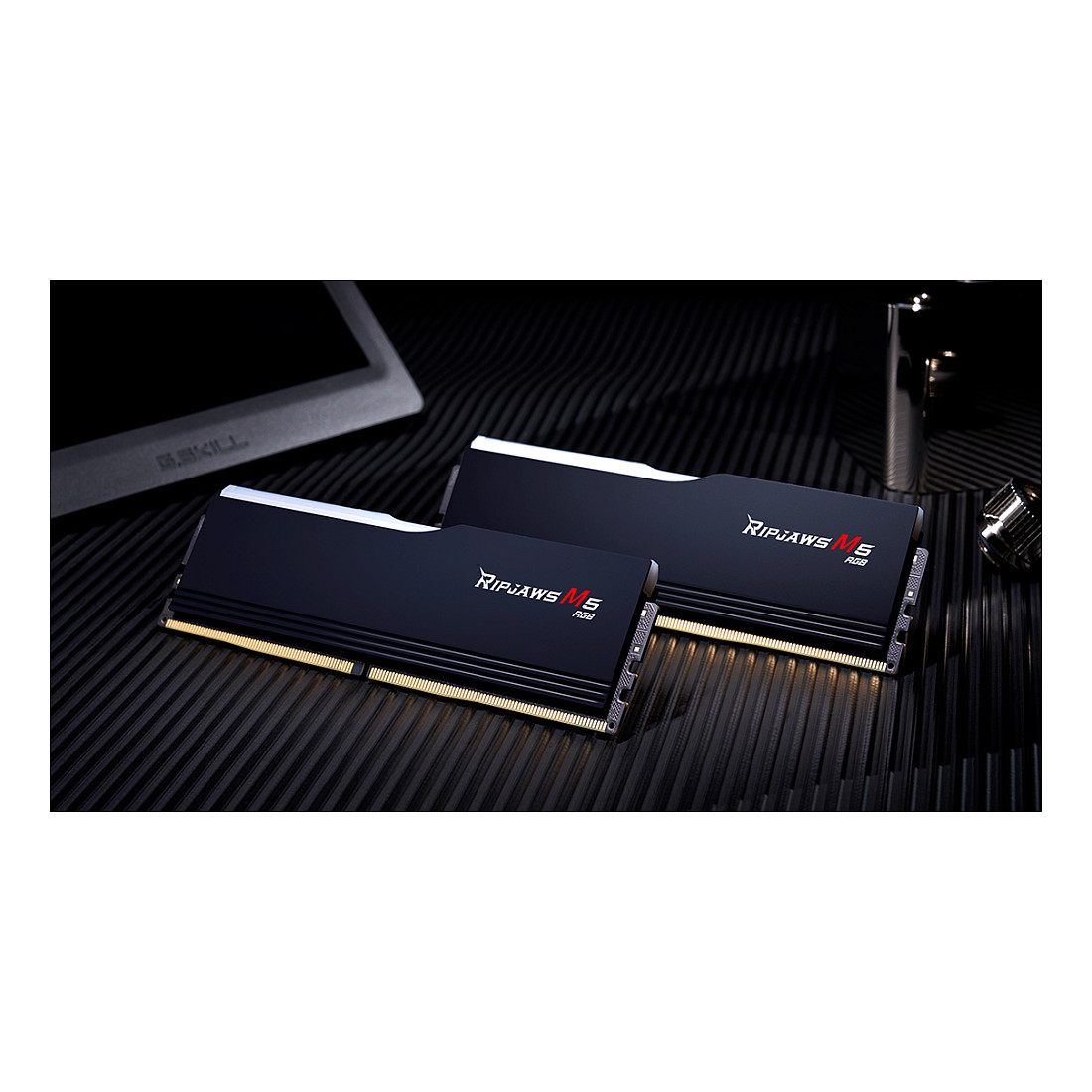 64GB G.Skill DIMM 6000 (2x 32 GB) Dual-Kit (schwarz, F5-6000J3238G32GX2-RM5RK, Ripjaws M5 RGB, INTEL XMP)