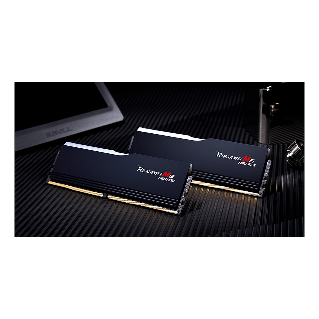 64GB G.Skill DIMM 6800 (2x 32 GB) Dual-Kit (schwarz, F5-6800J3445G32GX2-RM5RK, Ripjaws M5 RGB, INTEL XMP)