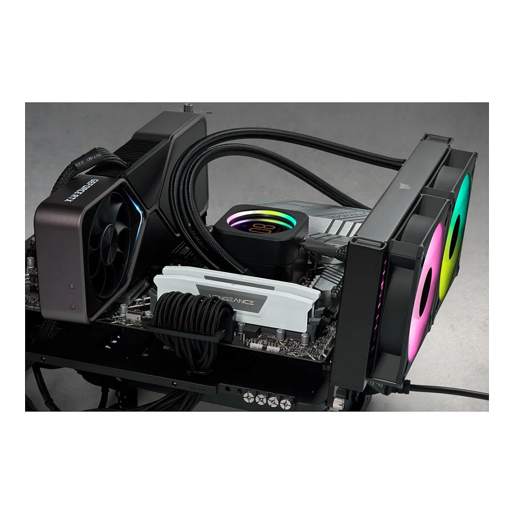 32GB Corsair Vengeance Kit 2 x 16 GB