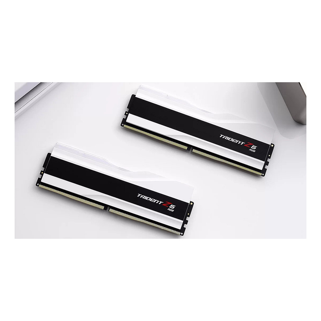 64GB PC 6400 CL32 G.Skill KIT (2x32GB) 64-TZ5RW RGB