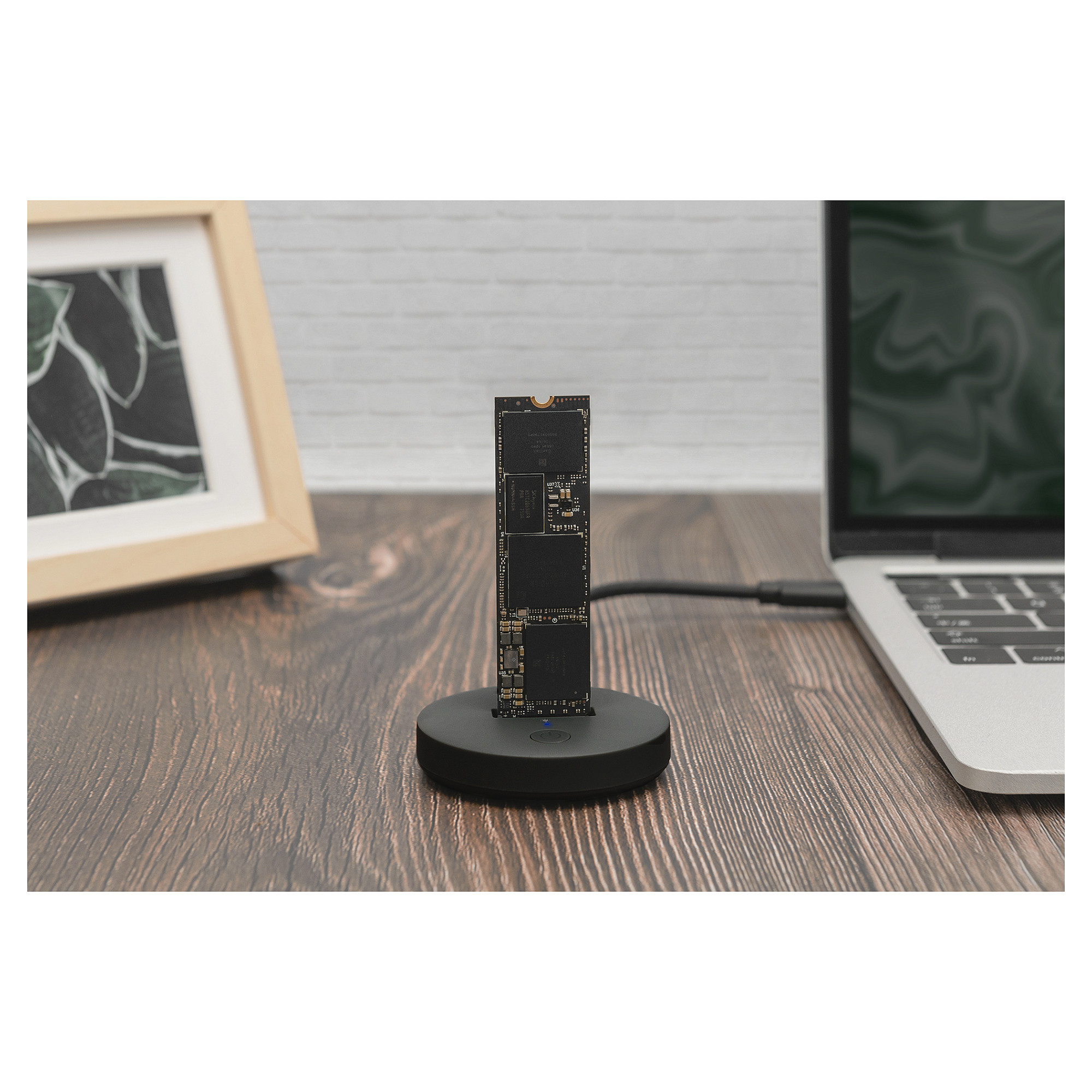 DIGITUS Docking USB-C->NVMe/SATA SSD schwarz
