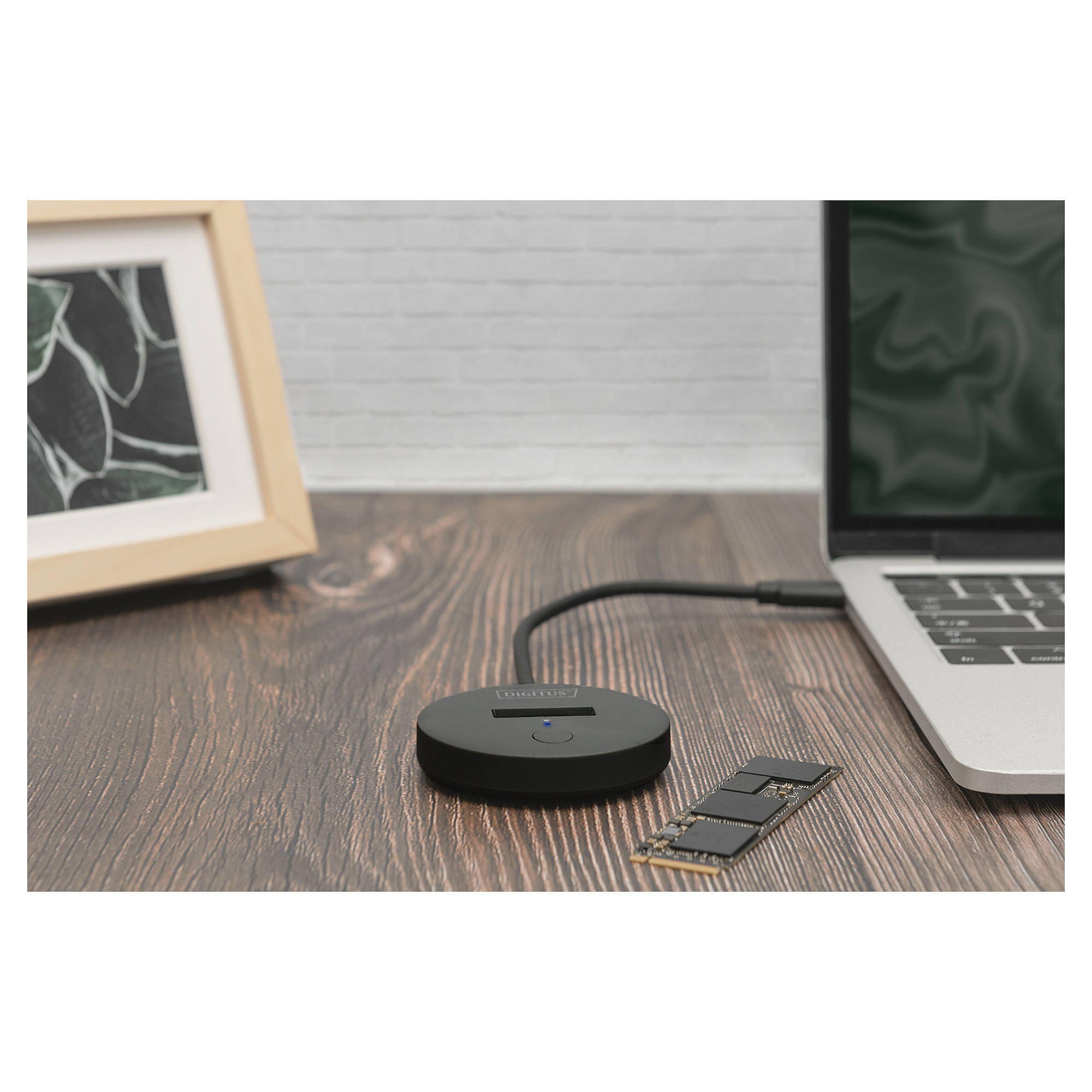 DIGITUS Docking USB-C->NVMe/SATA SSD schwarz