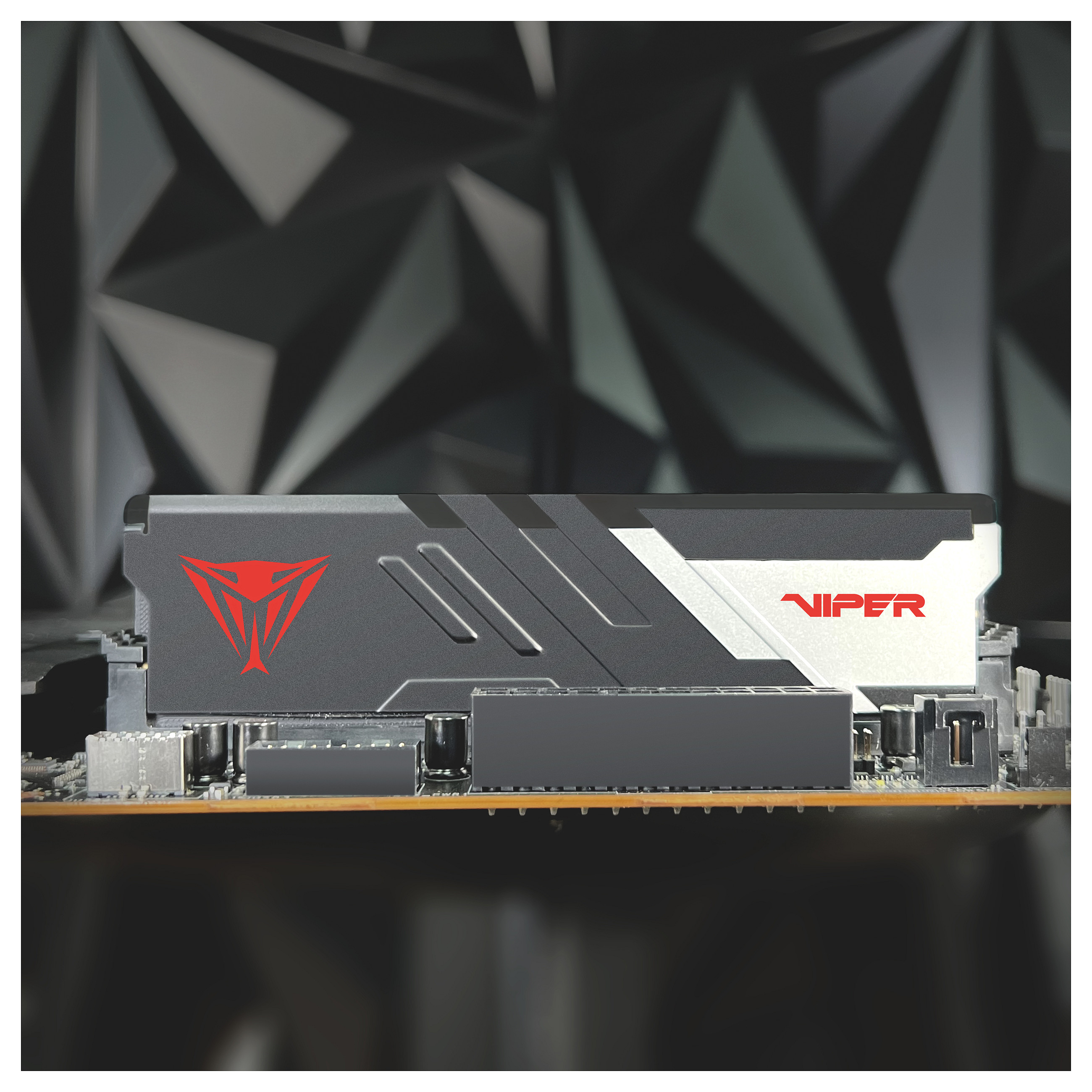 PC6000 Patriot 16GB (1x16) Viper Venom CL30 PE1057