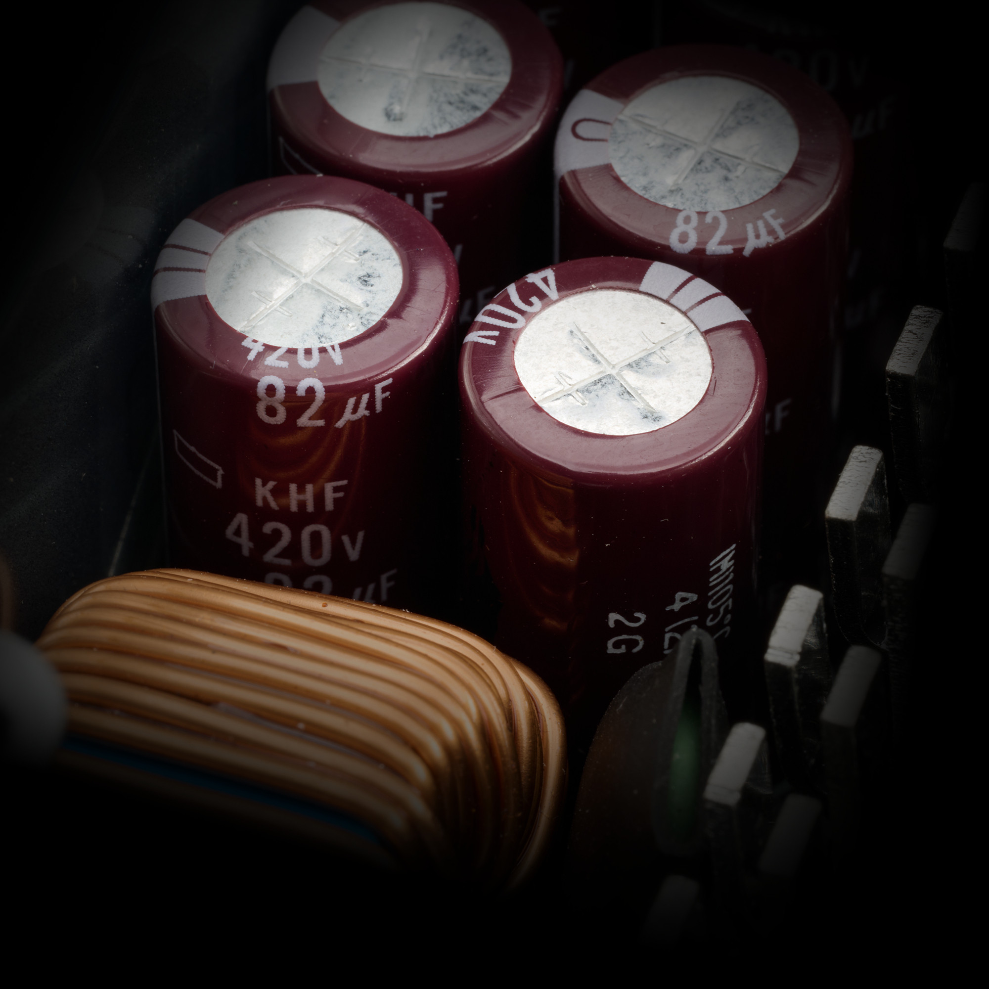 XPG Pymocore 850G SFX ATX 3.0 80 Plus Gold voll modular