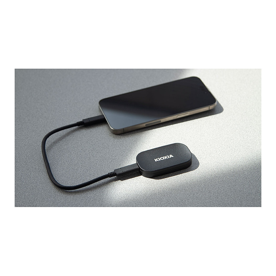 KIOXIA EXCERIA PLUS G2 1000GB Portable USB 3.2 Gen2 Type C