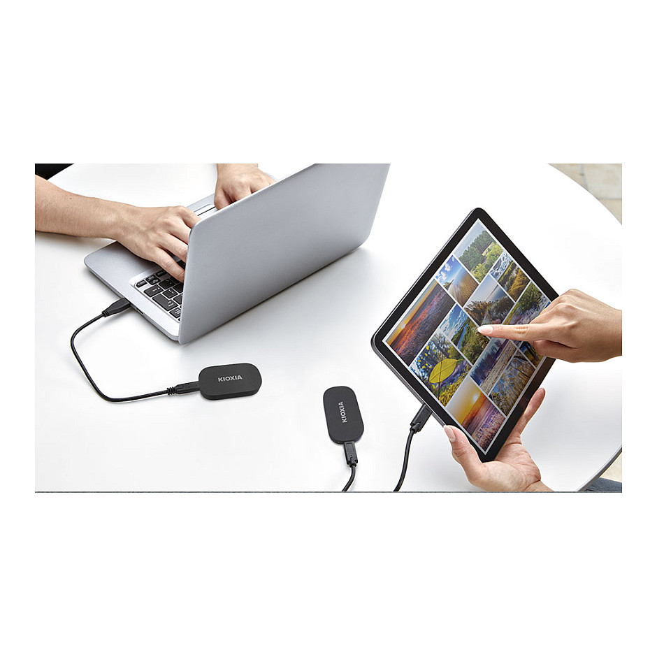 KIOXIA EXCERIA PLUS G2 1000GB Portable USB 3.2 Gen2 Type C