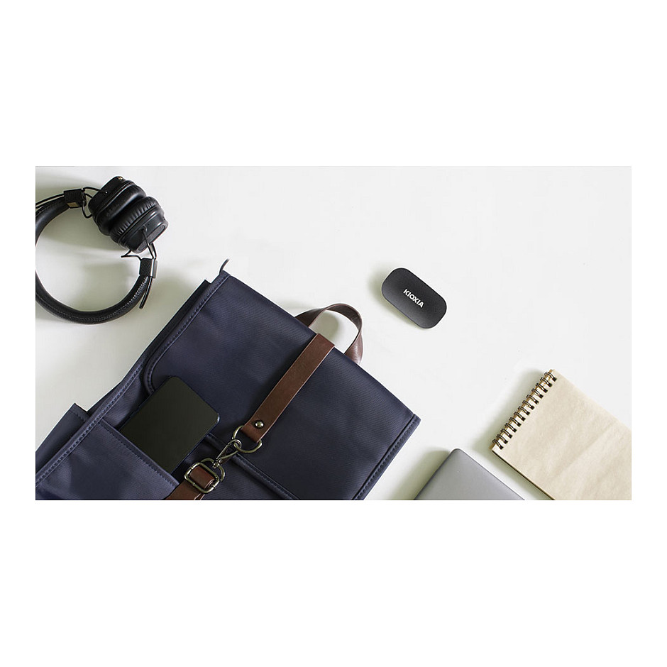 KIOXIA EXCERIA PLUS G2 1000GB Portable USB 3.2 Gen2 Type C