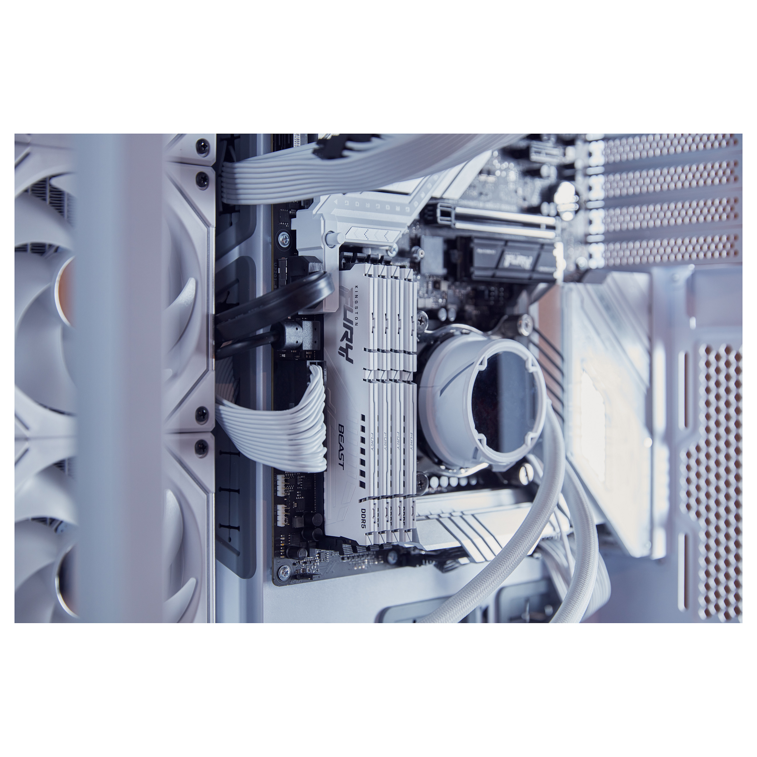 KINGSTON FURY Beast 16GB DIMM DDR5 5200MT/s DDR5 CL40 White XMP