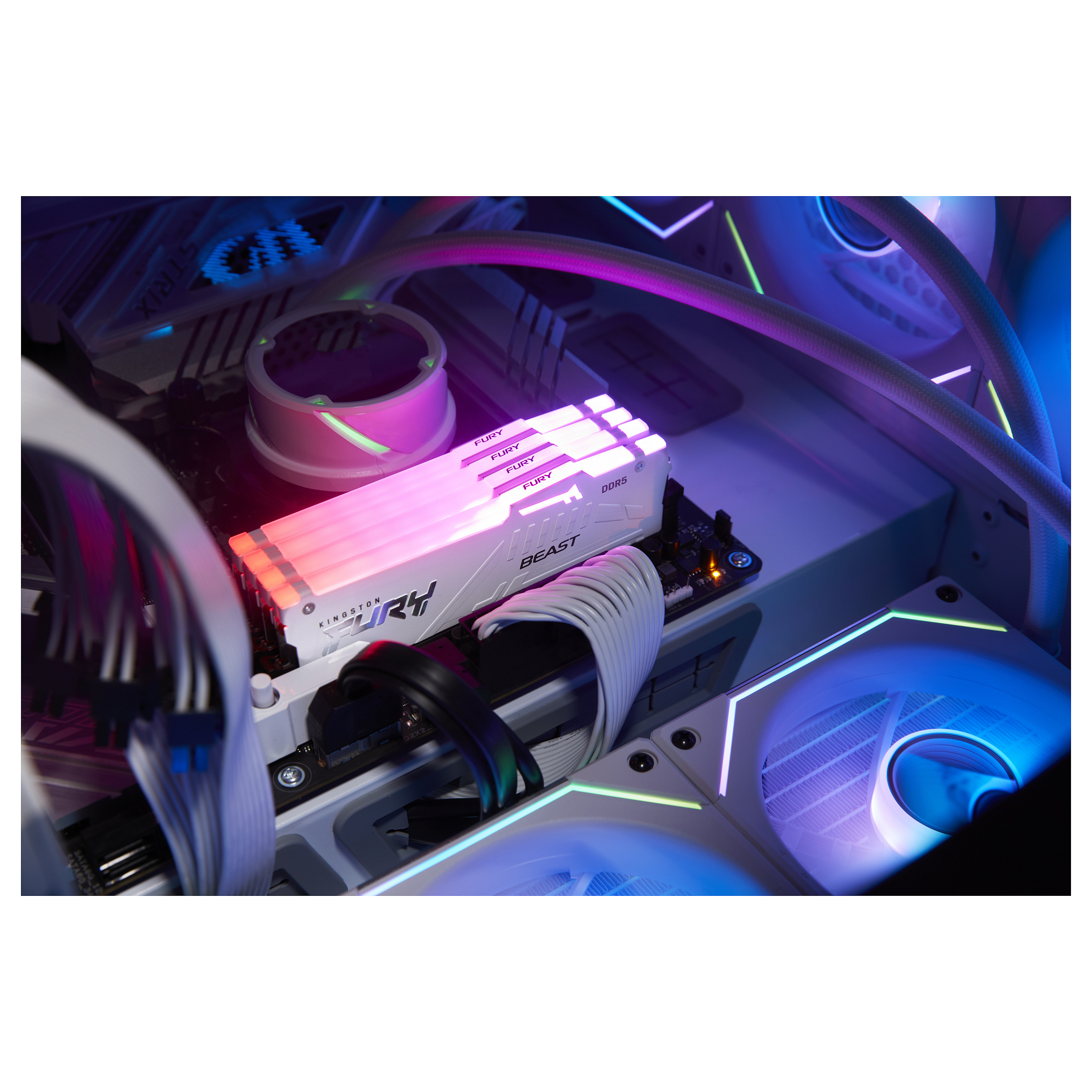 KINGSTON 16GB 6000MT/s DDR5 CL36 DIMM FURY Beast White RGB EXPO